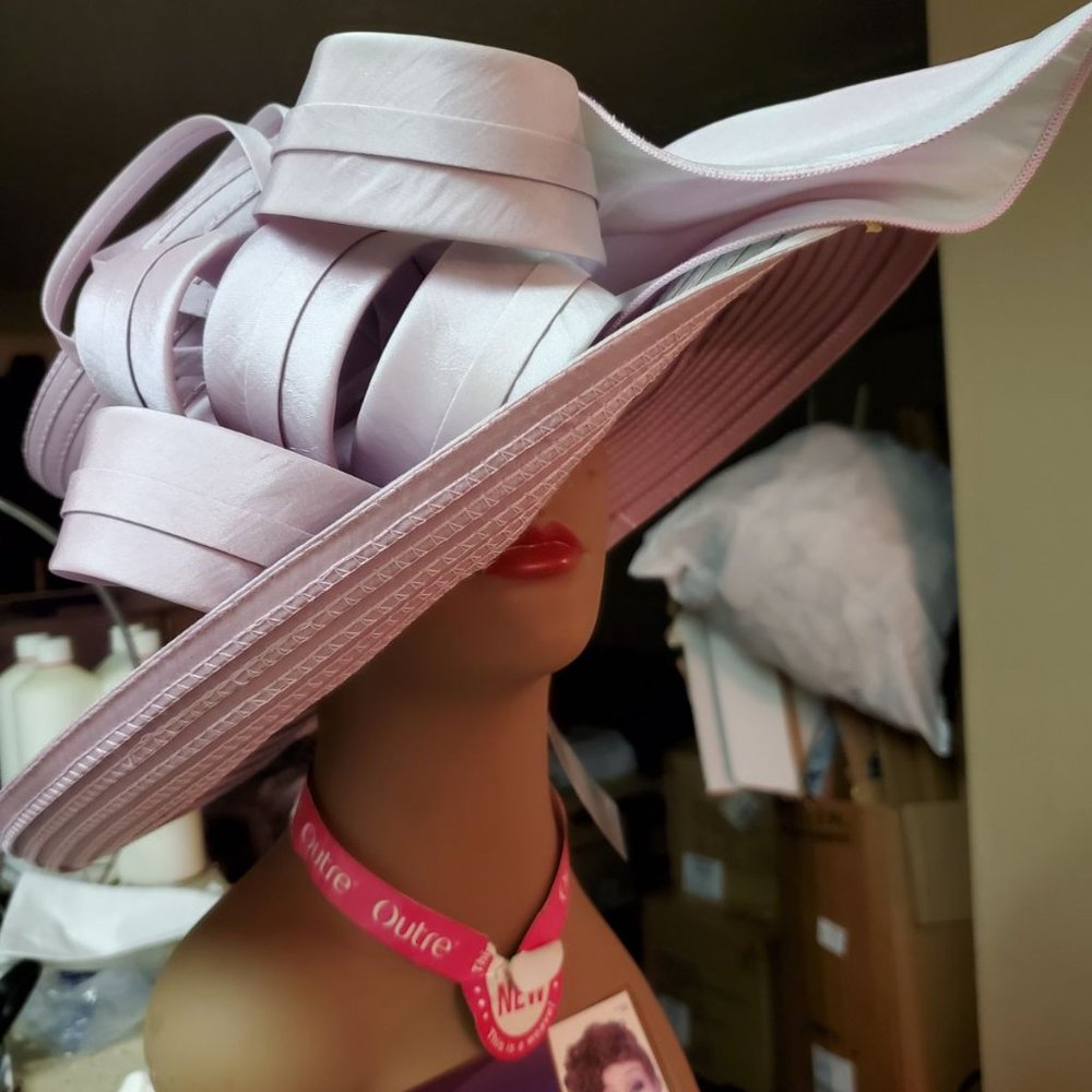 New lavender fashionable hat